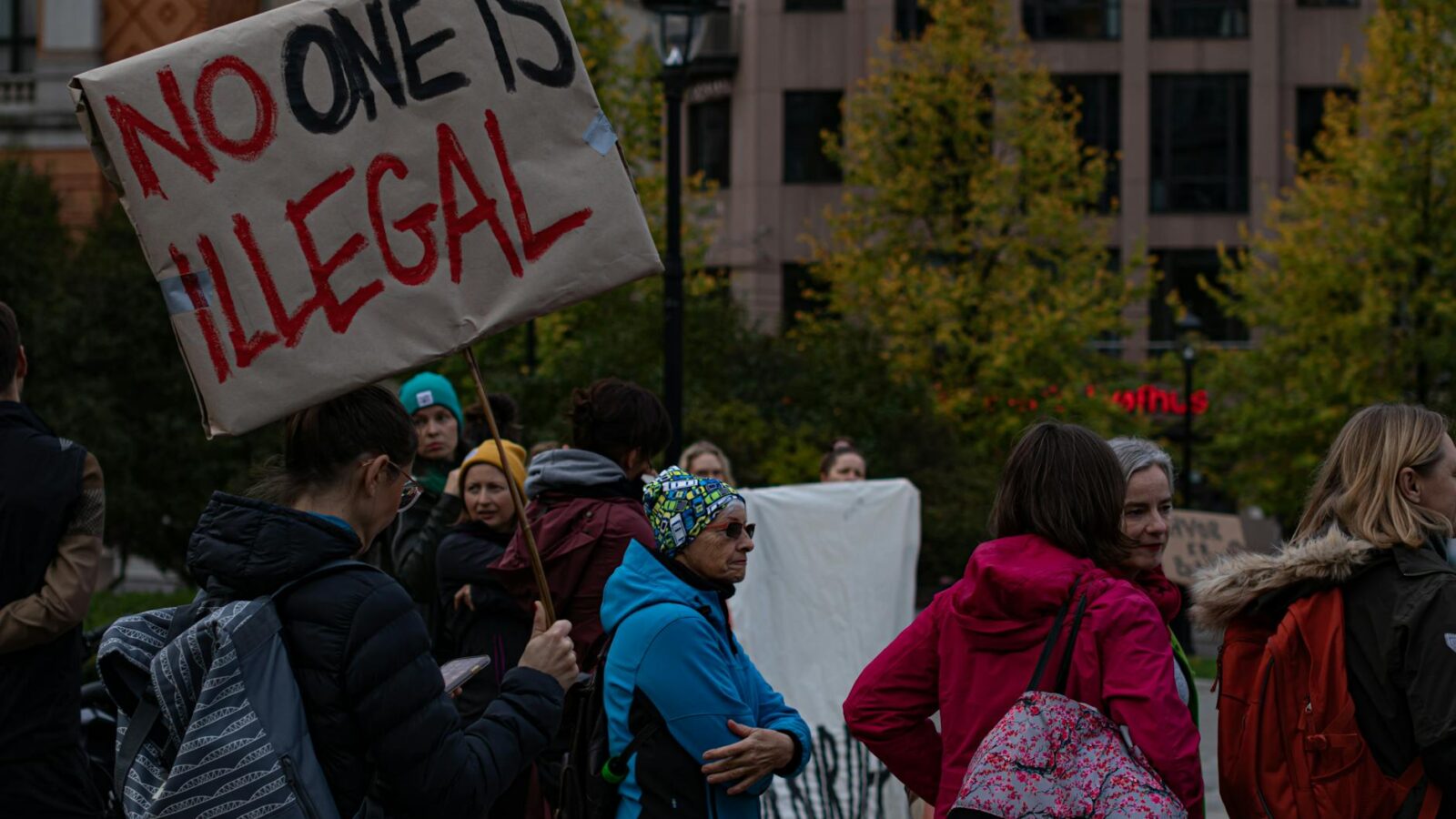 Congress Faces Urgent Choice on Asylum Policy Reform