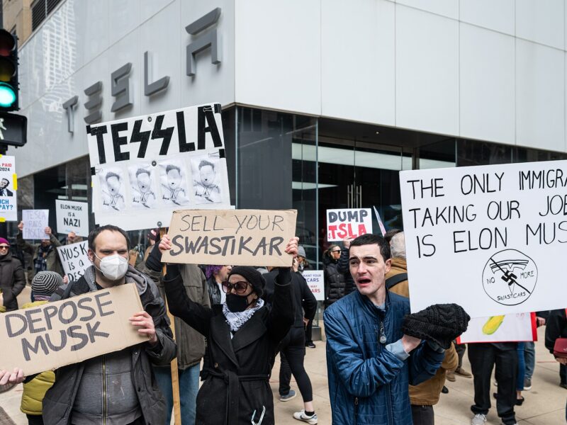 Legal Showdown: Musk and Altman Challenge AI’s Profit Ethics