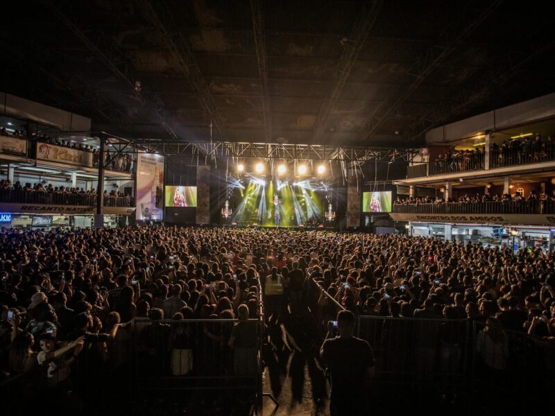 Ryan Castro: A New Voice for Colombia’s Urban Soul