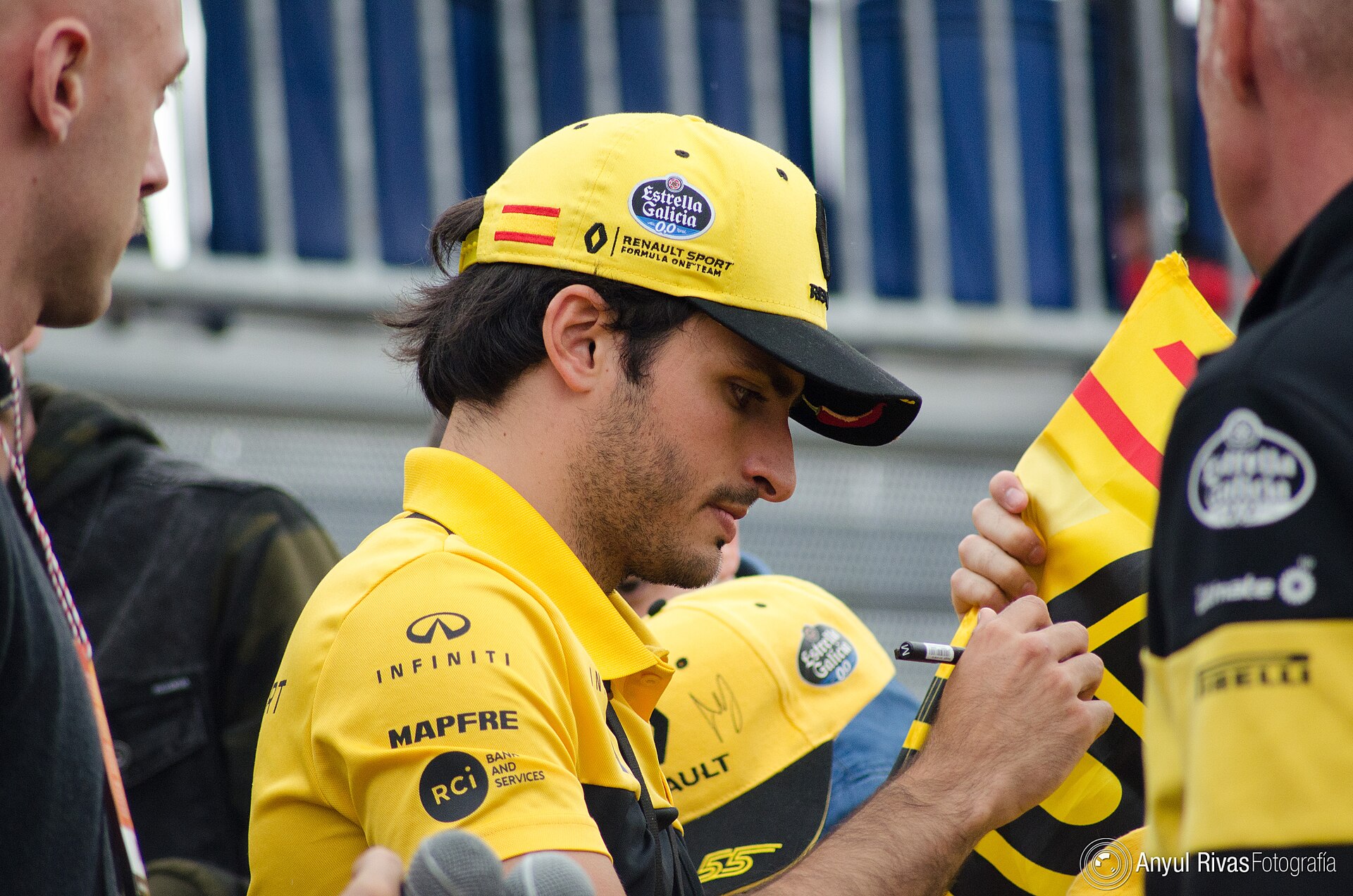 2018 Spanish Grand Prix Sainz (41532197244).jpg